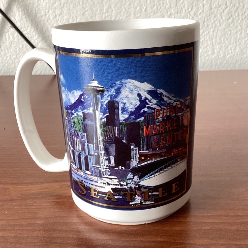 Seattle Public Market Center Coffee Mug New